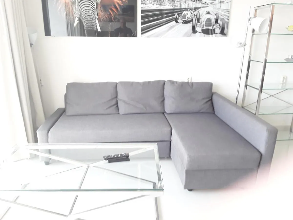 First Line Duplex Puerto Banus Sleeps 8 People Apartment Marbella Spain
