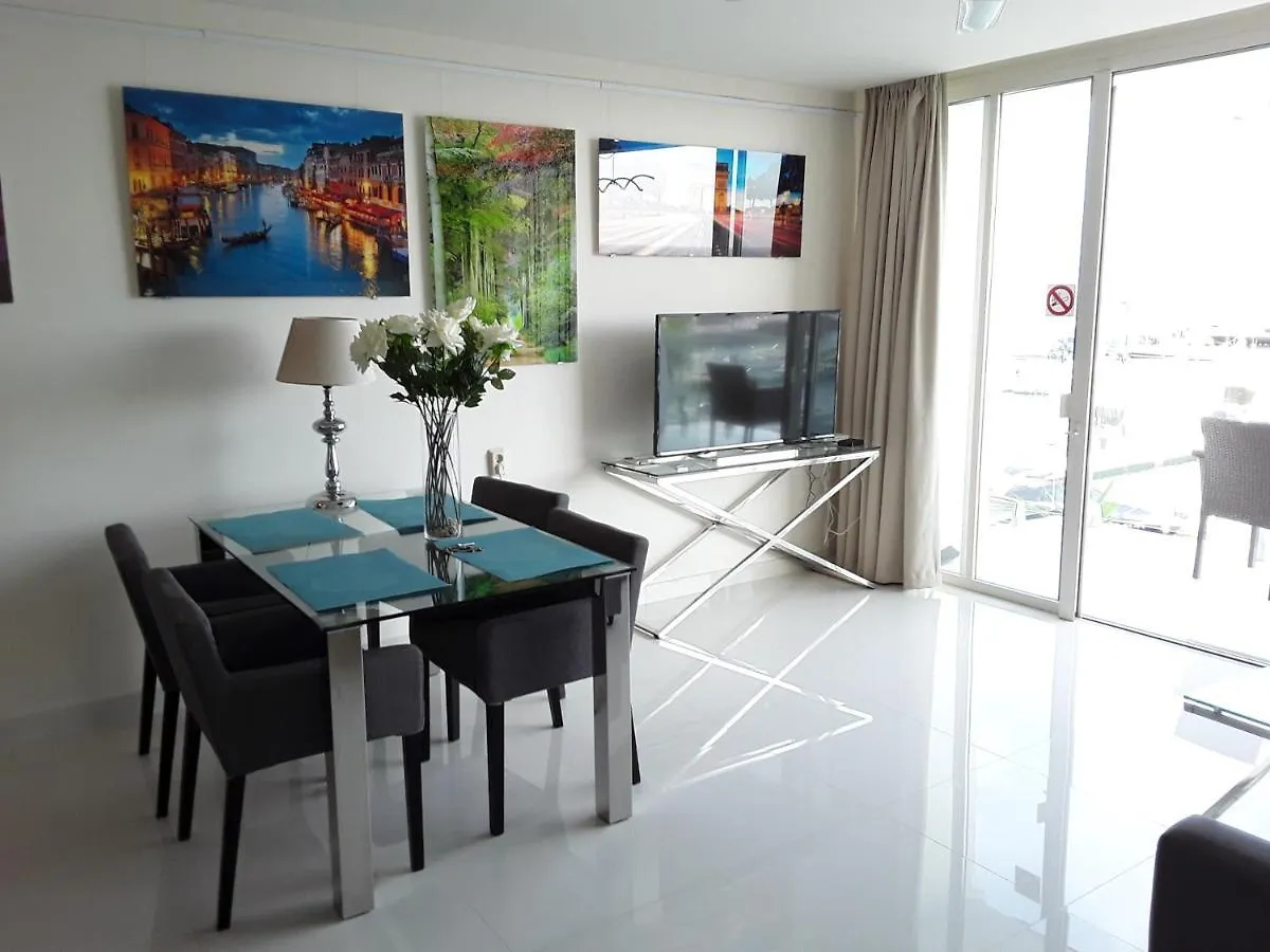 First Line Duplex Puerto Banus Sleeps 8 People Apartment Marbella 0*,