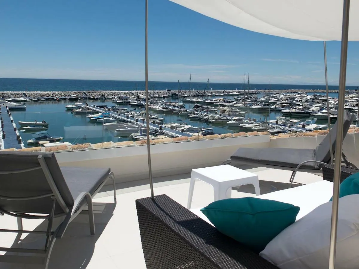 First Line Duplex Puerto Banus Sleeps 8 People Apartment Marbella