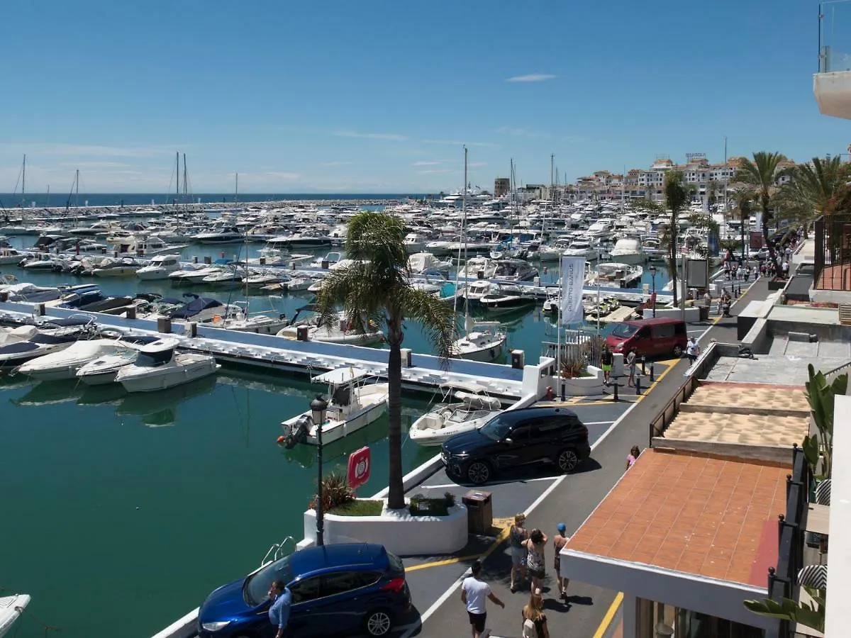 First Line Duplex Puerto Banus Sleeps 8 People Apartment Marbella 0*,  Spain